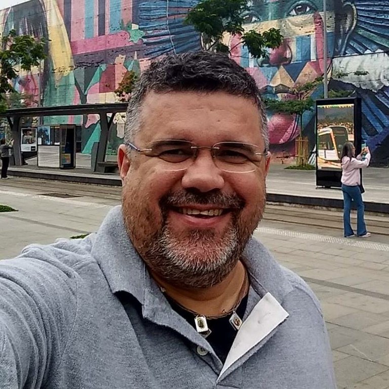 foto_Ricardo Caires.gif