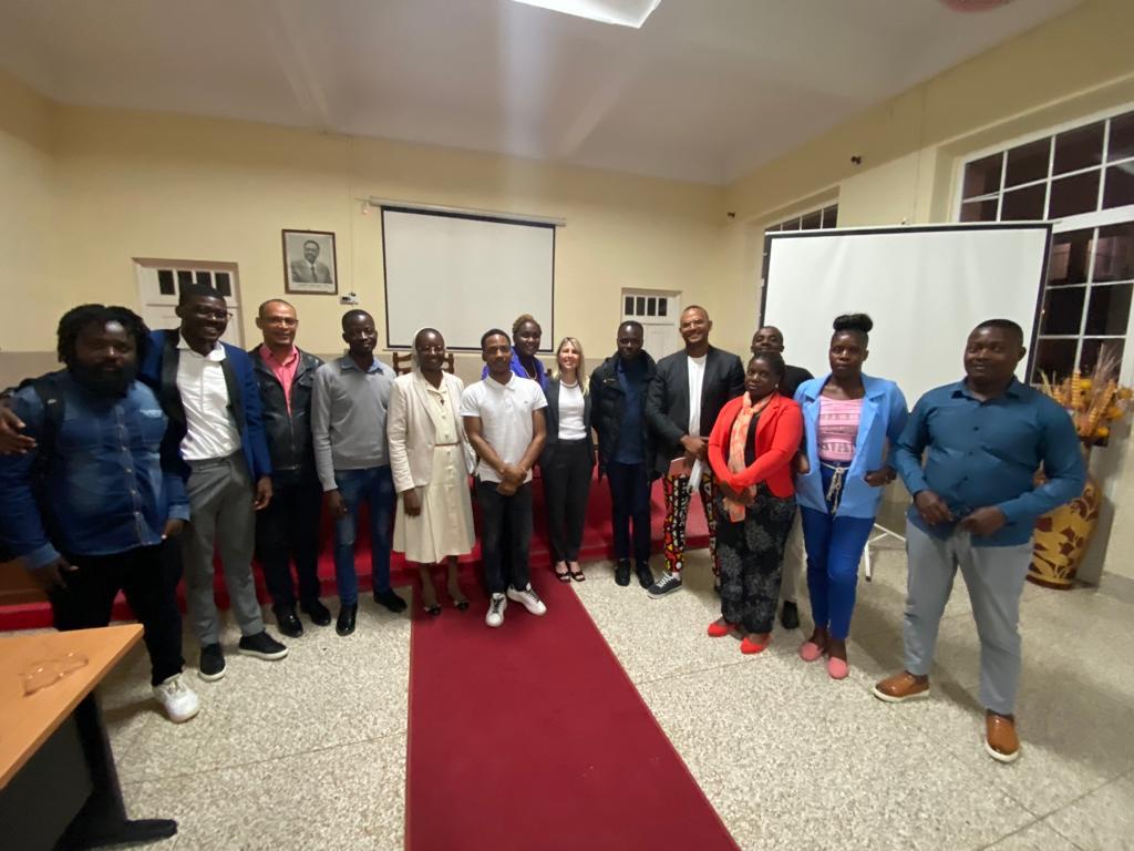 PHOTO-2022-12-30-15-56-42 3.jpg